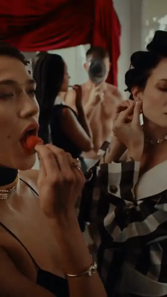 Frame do filme produzido para Biazzi